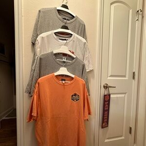 Bundle of 4… Men’s Clemson T-Shirts. All XXL. (CT0027)